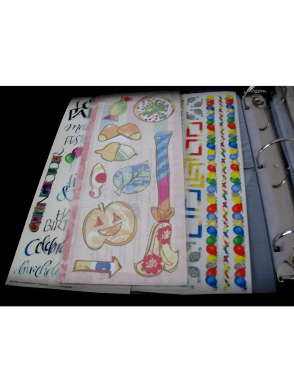 Creative Memories Accessory Binder 7 Protectors Good Zipper with borders/diecuts